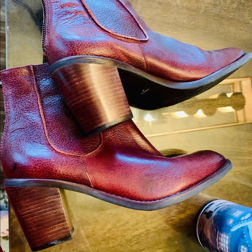 Matisse leather booties 9M